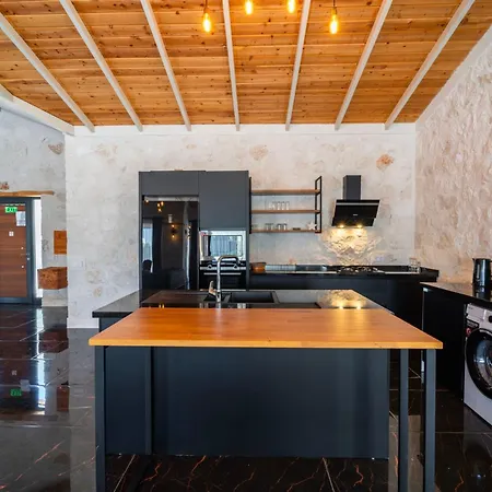 Villa Eco Village *